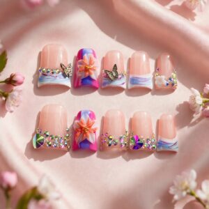 Press-On Nails Y2024